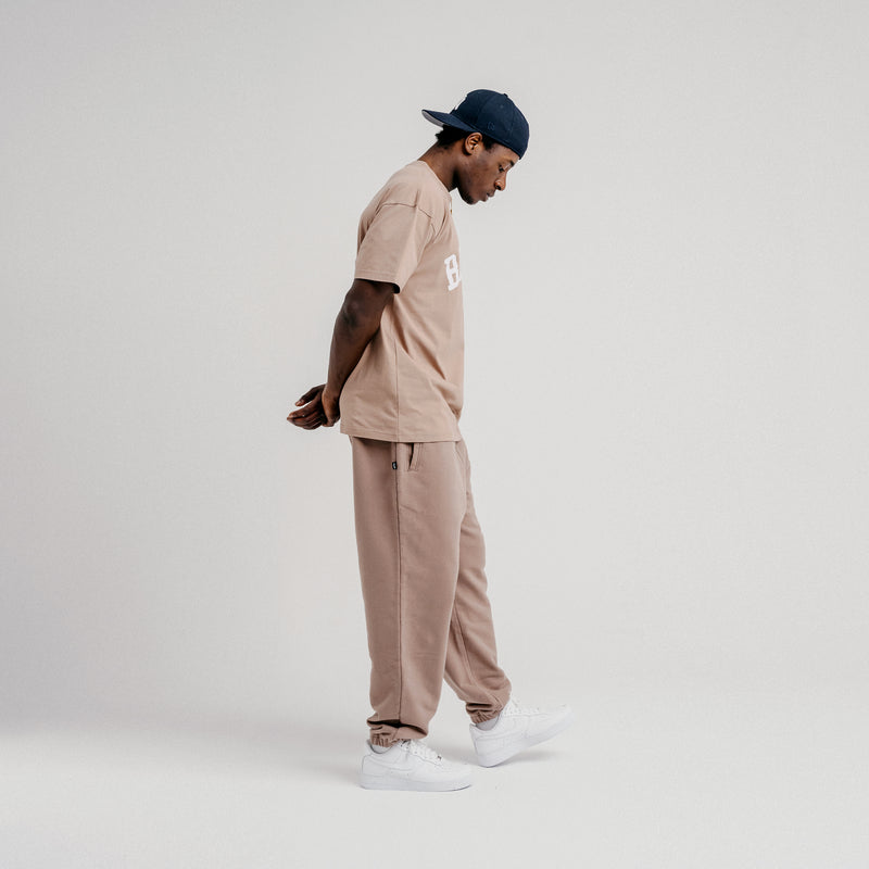 BLKVIS ESSENTIALS OS SWEATPANTS - BROWN
